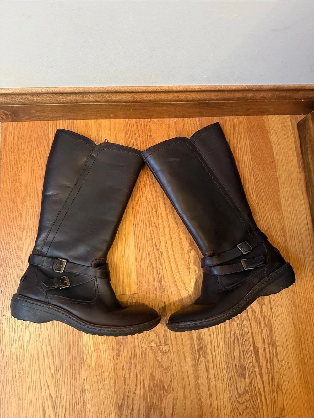 UGG Australia Riding Boots Rosen Brown Leather Wool Lined Side Zip Women Size 10